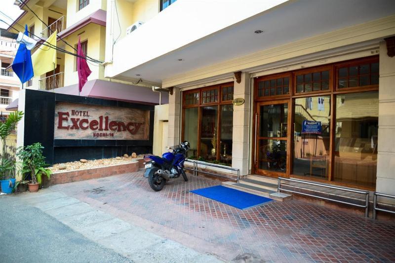 Kochi Hotel Excellency מראה חיצוני תמונה