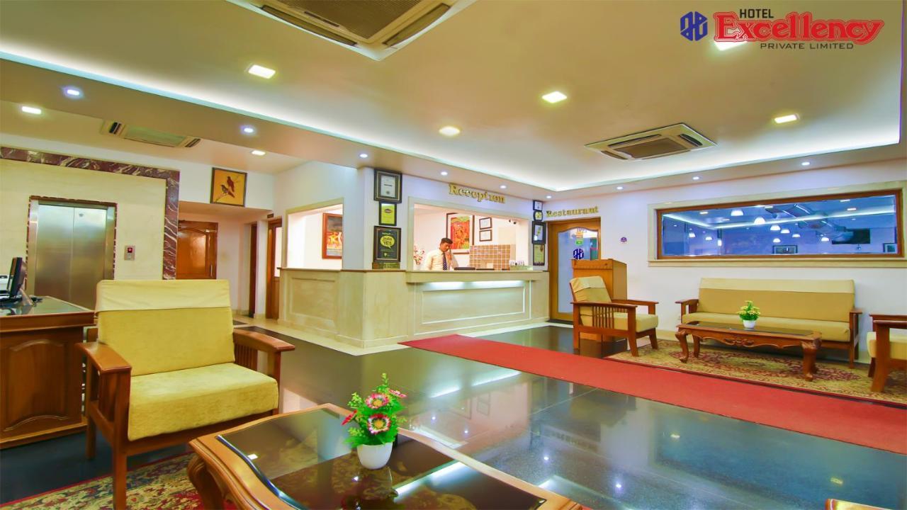 Kochi Hotel Excellency מראה חיצוני תמונה