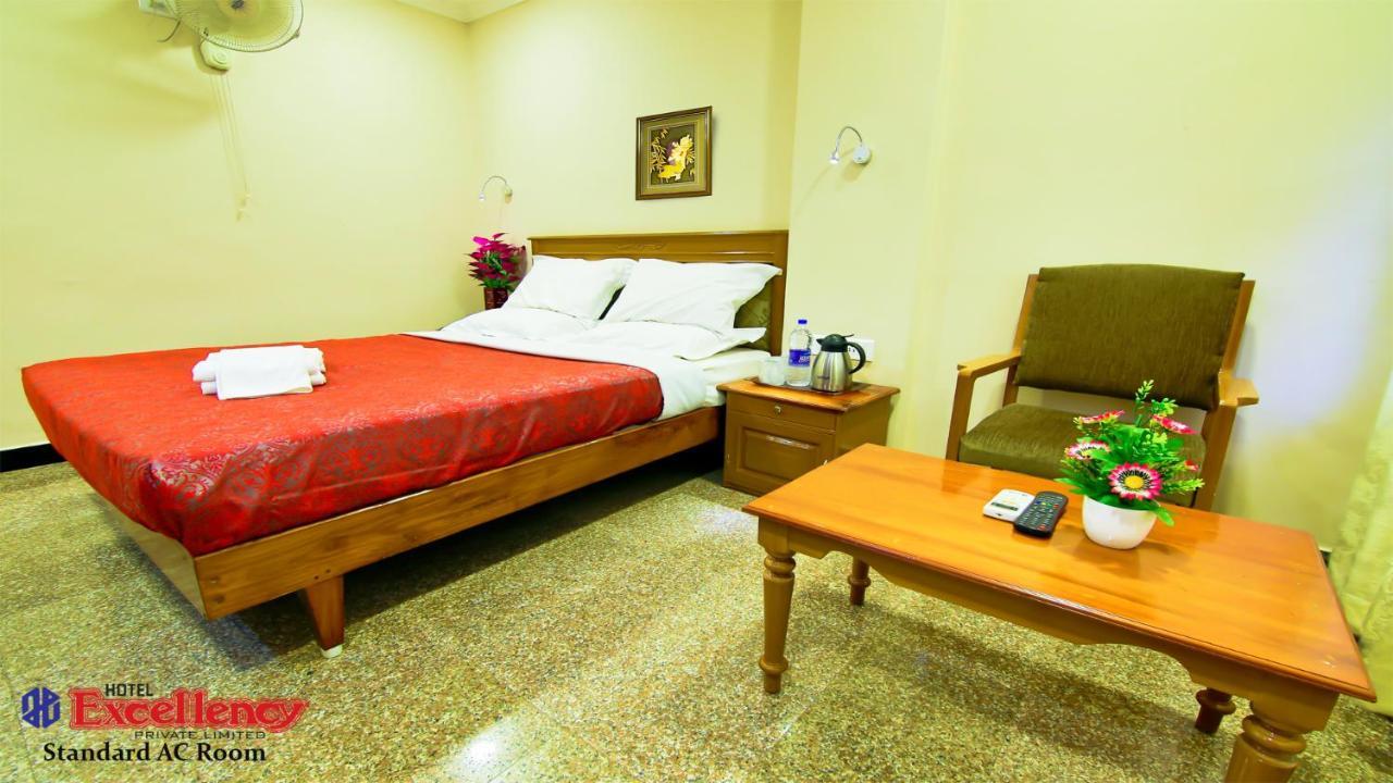 Kochi Hotel Excellency מראה חיצוני תמונה