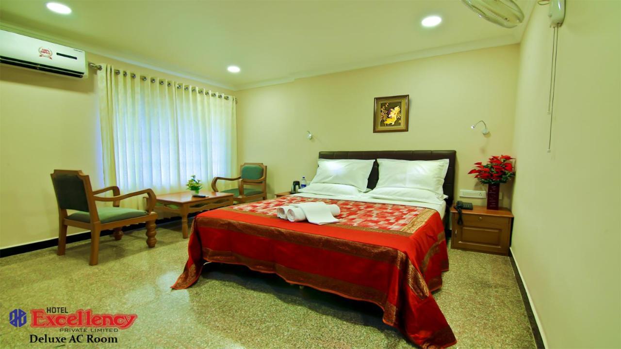 Kochi Hotel Excellency מראה חיצוני תמונה