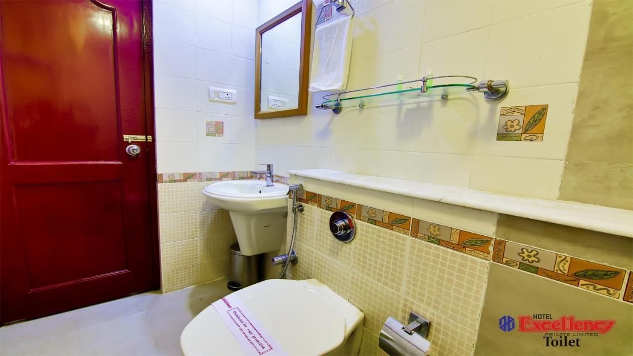Kochi Hotel Excellency מראה חיצוני תמונה